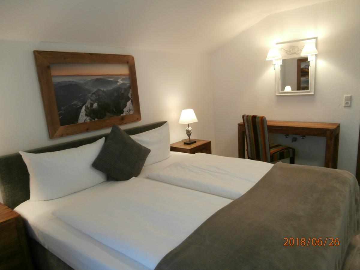 Ferienwohnung Anna Garmisch-Partenkirchen Exterior foto